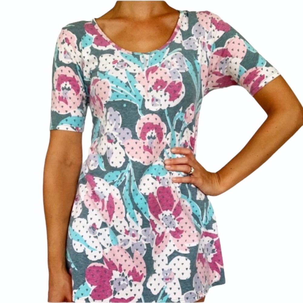 LuLaRoe pink green cotton floral print tee size XXS